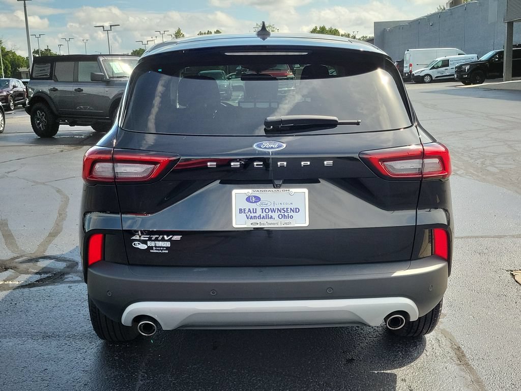 Certified 2024 Ford Escape Active w/ Tech Pack #1 FWD image 5
