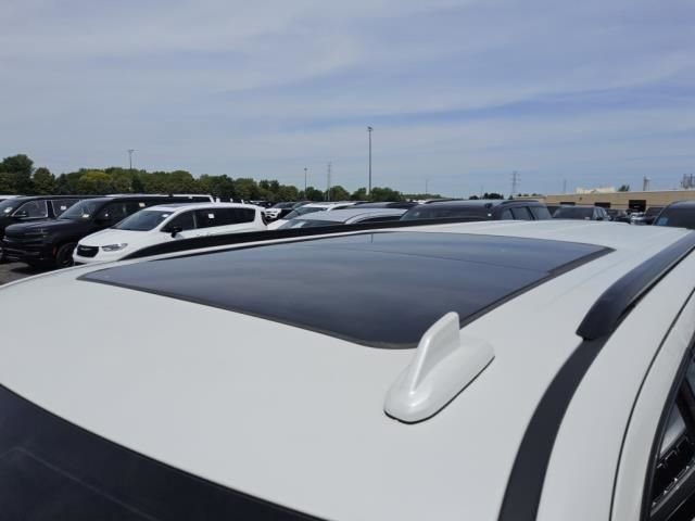 Used 2022 Cadillac Escalade ESV Sport w/ Touring Package AWD/4WD image 2