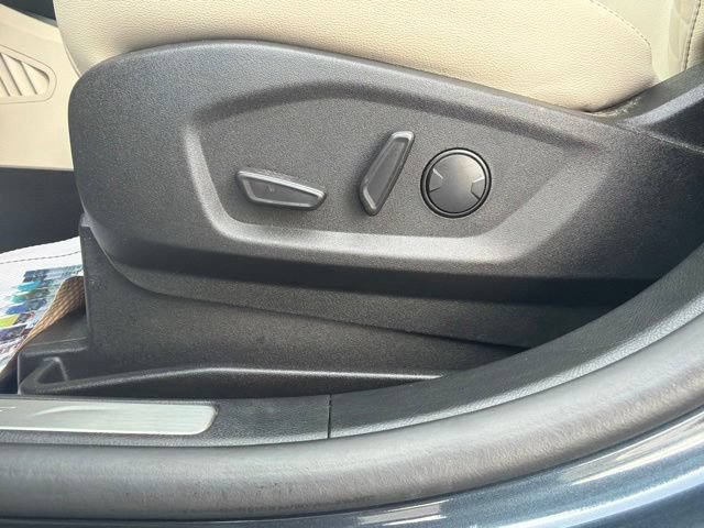 Used 2024 Ford Edge Titanium AWD/4WD image 17