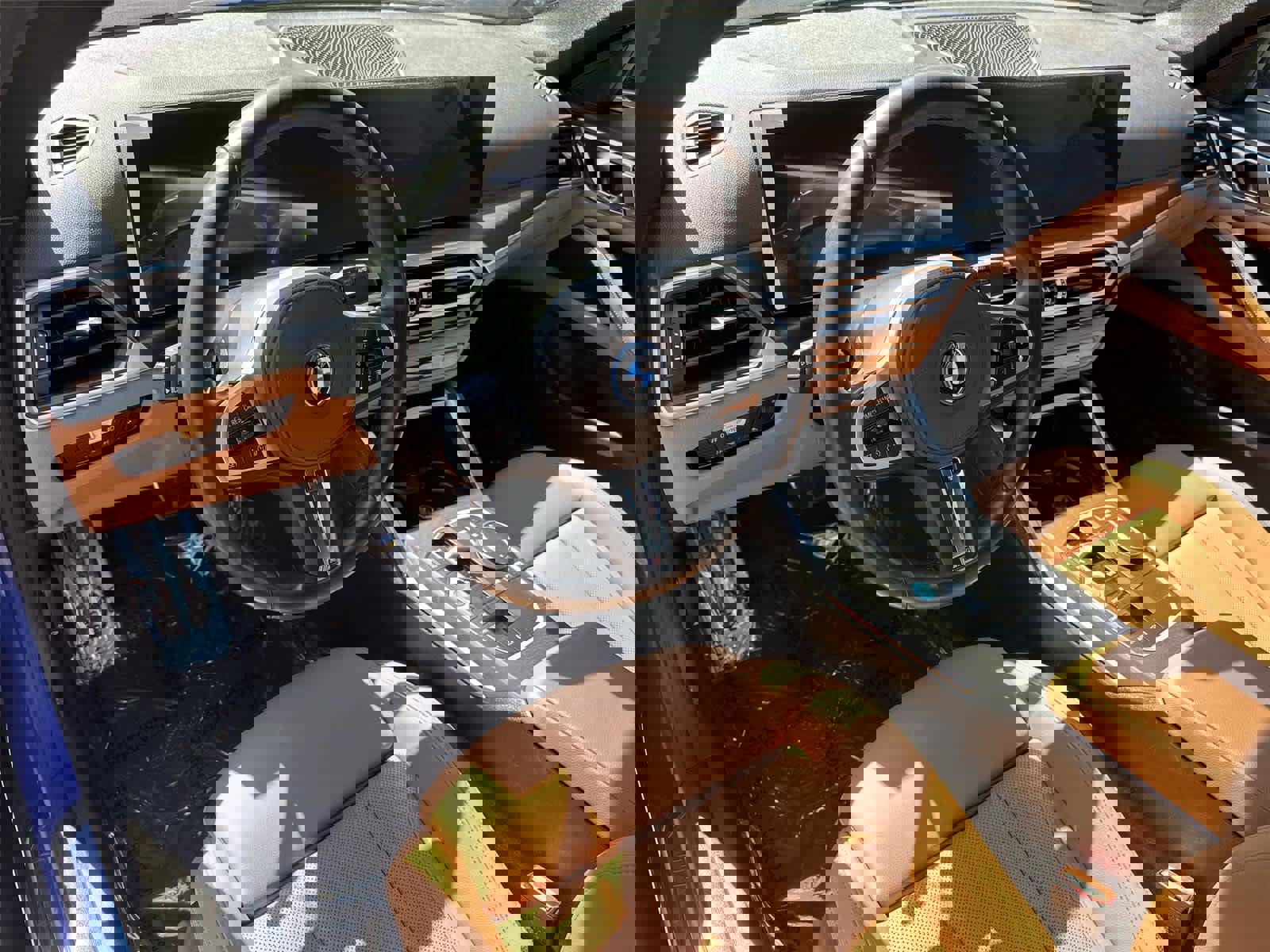 Used 2024 BMW i4 eDrive35 w/ M Sport Package RWD image 2