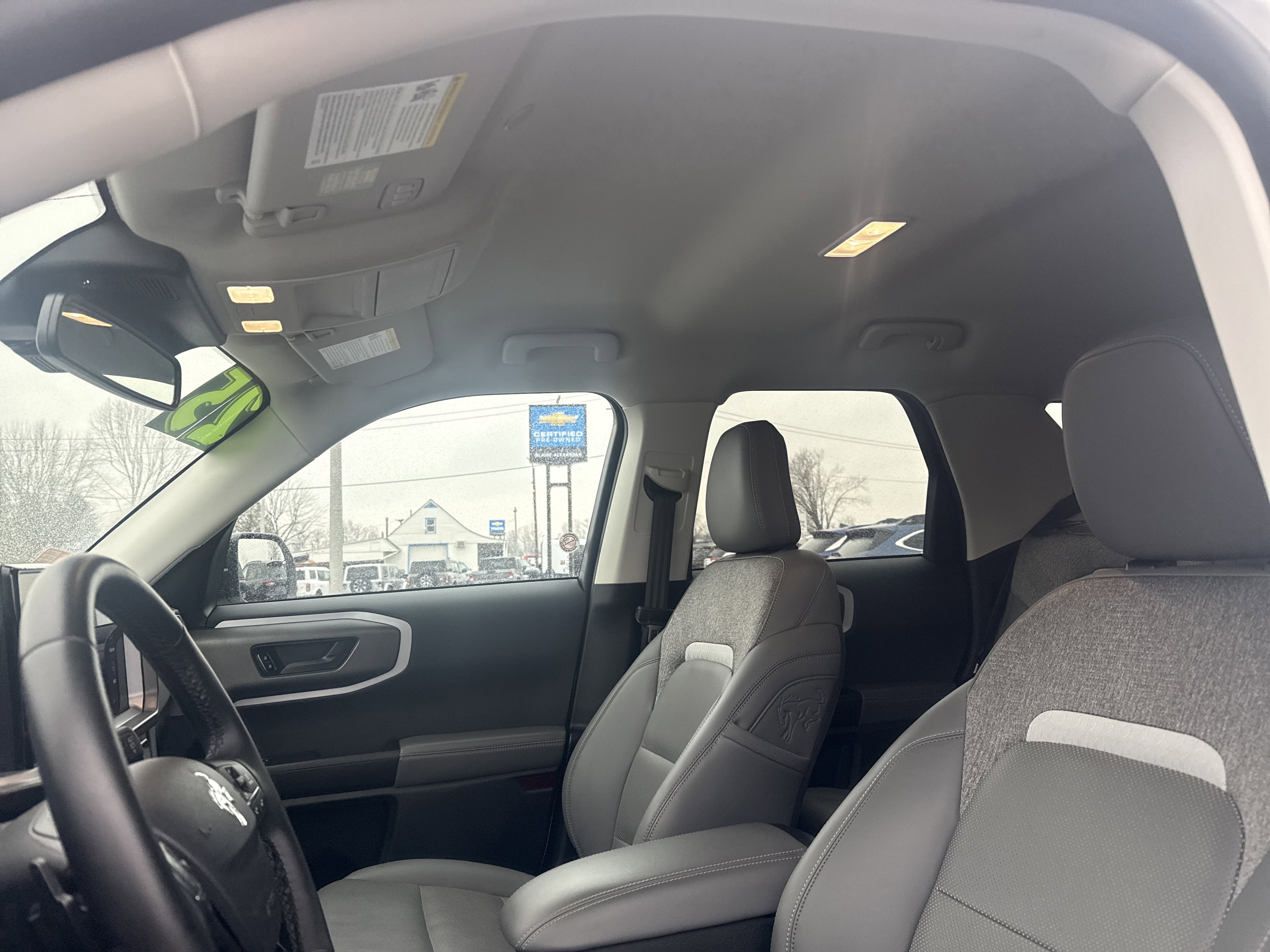 Used 2025 Ford Bronco Sport Badlands image 30