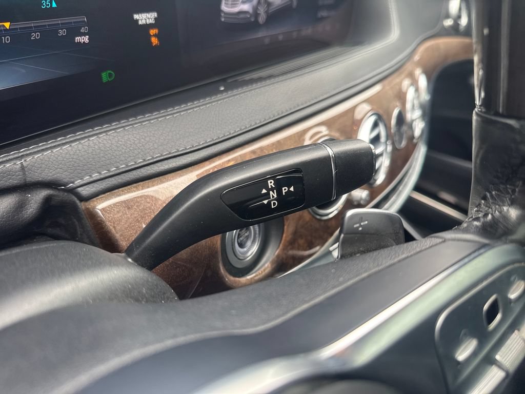 Used 2018 Mercedes-Benz S 560 4MATIC Sedan w/ Premium Package image 24
