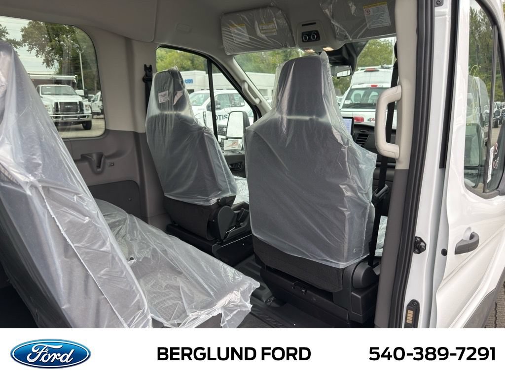 New 2025 Ford Transit 350 XL AWD/4WD image 9