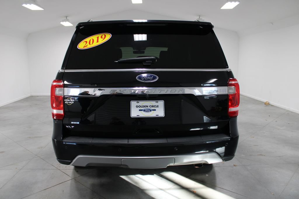 Used 2019 Ford Expedition XLT w/ Equipment Group 202A image 8