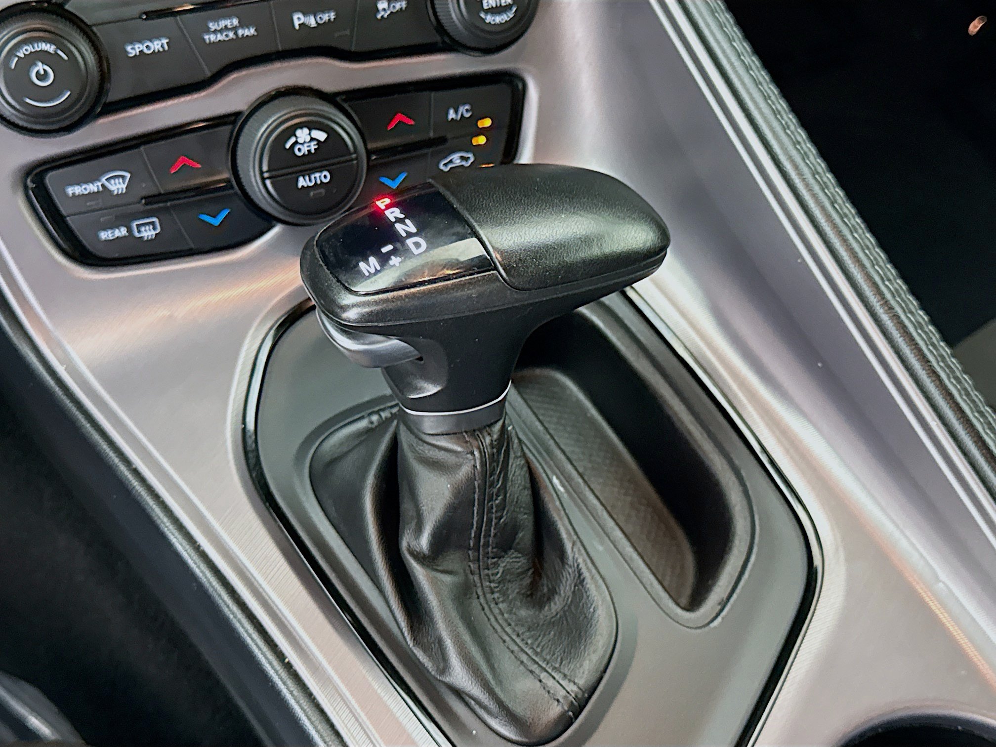 Used 2023 Dodge Challenger R/T RWD image 18