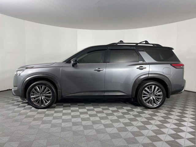 Used 2023 Nissan Pathfinder SL w/ SL Premium Package AWD/4WD image 6