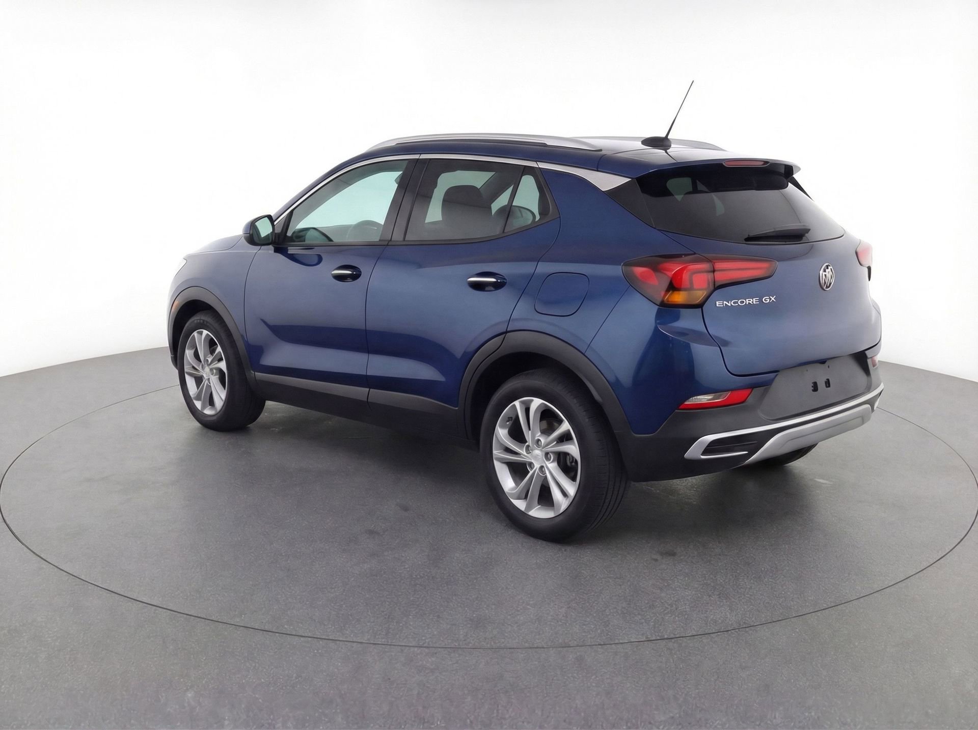 Used 2023 Buick Encore GX Preferred image 3
