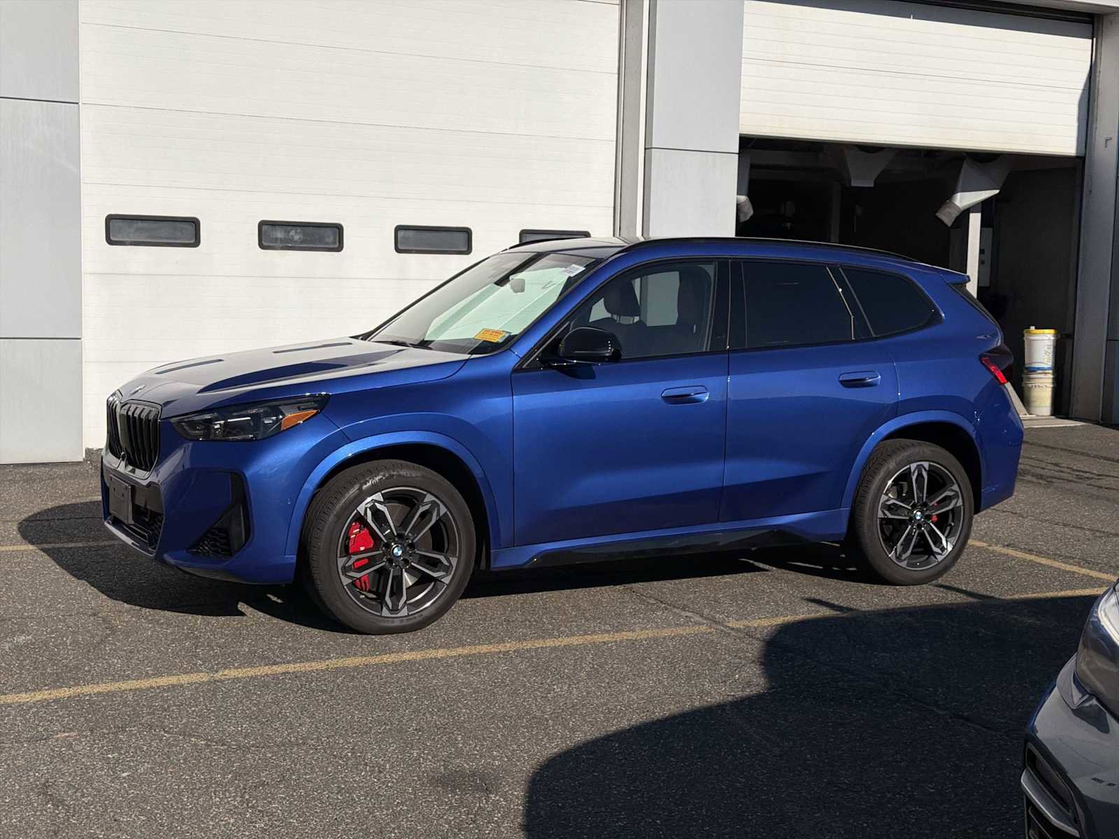 Used 2025 BMW X1 xDrive28i w/ Technology Package image 4