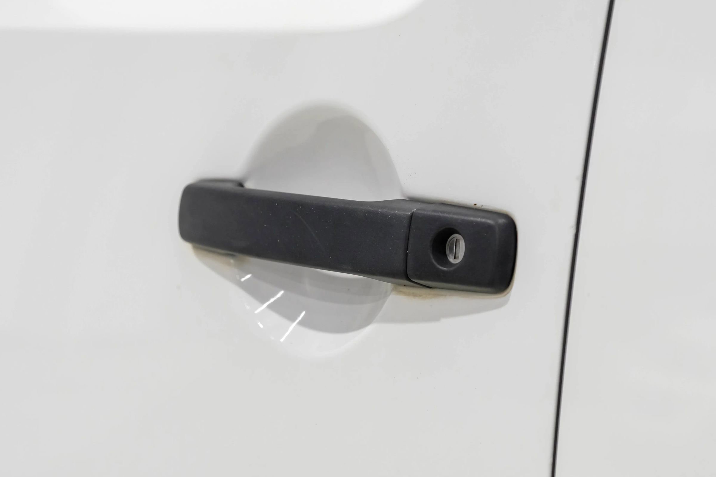 Used 2016 Nissan Frontier SV w/ SV Value Truck Package image 45