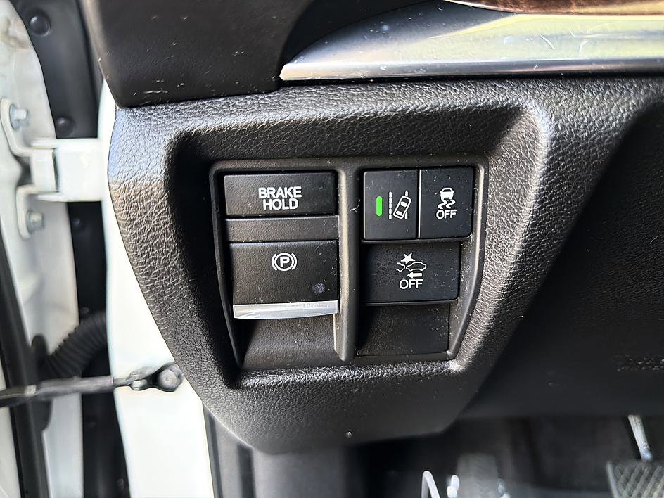 Used 2018 Acura MDX SH-AWD w/ Technology Package image 27