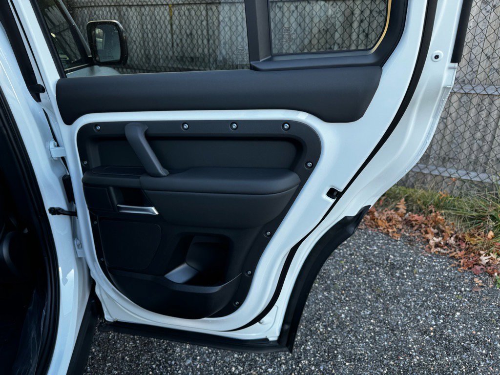 New 2026 Land Rover Defender 110 S image 18