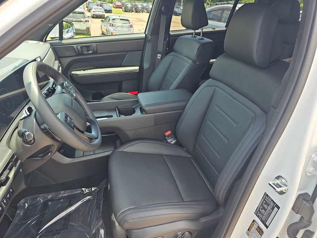 New 2026 Hyundai Santa Fe Calligraphy AWD/4WD image 16