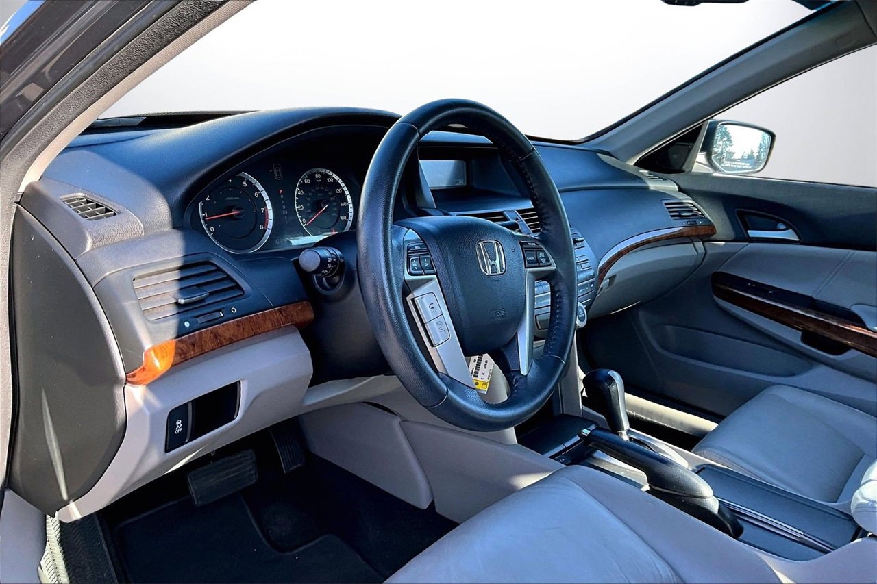 Used 2012 Honda Accord EX-L image 17