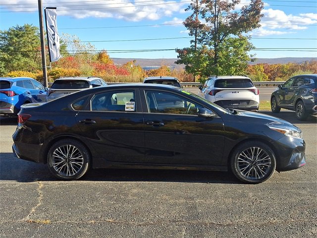 Certified 2023 Kia Forte GT-Line image 7