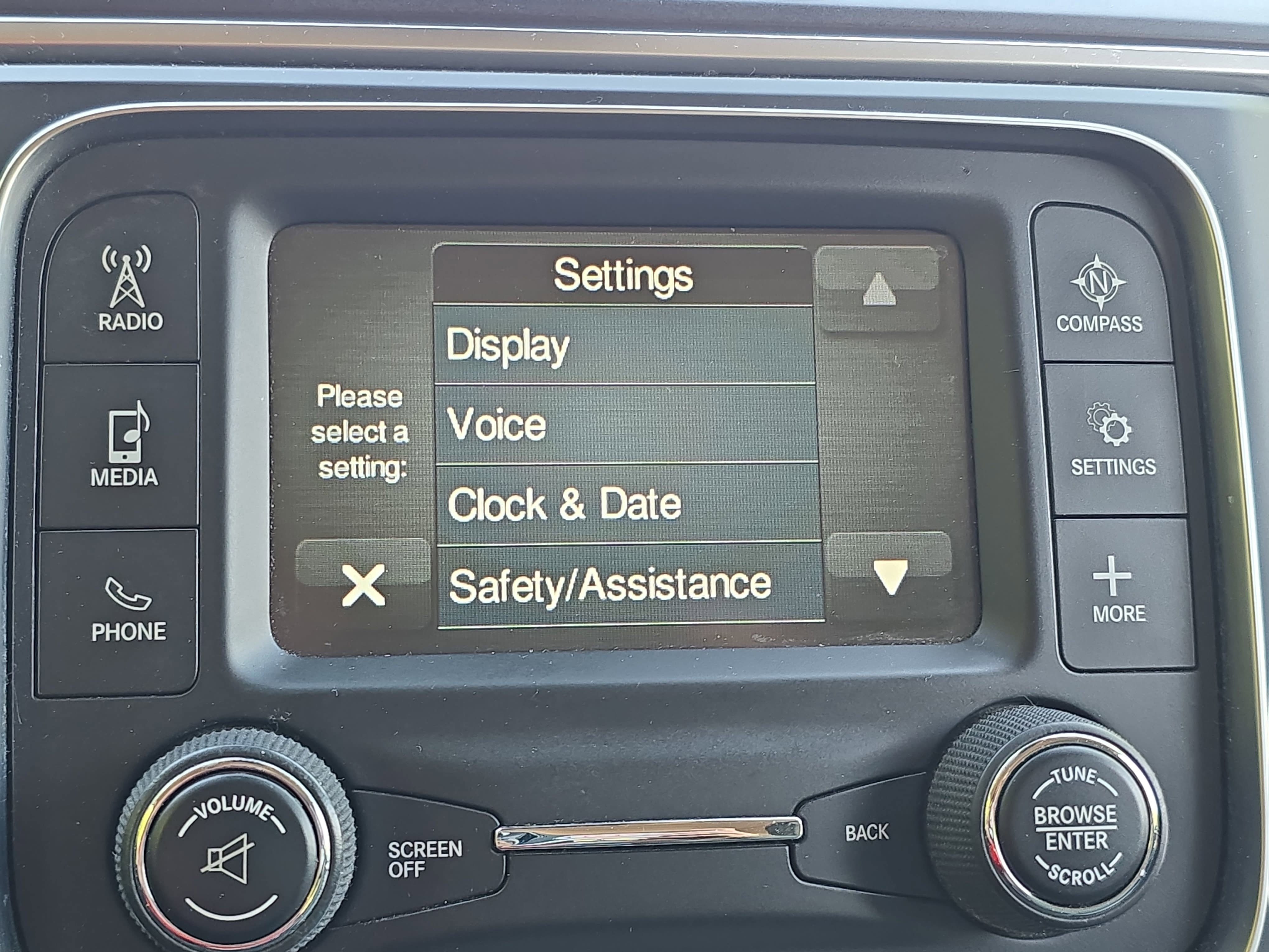 Used 2019 RAM 1500 Classic SLT RWD image 20