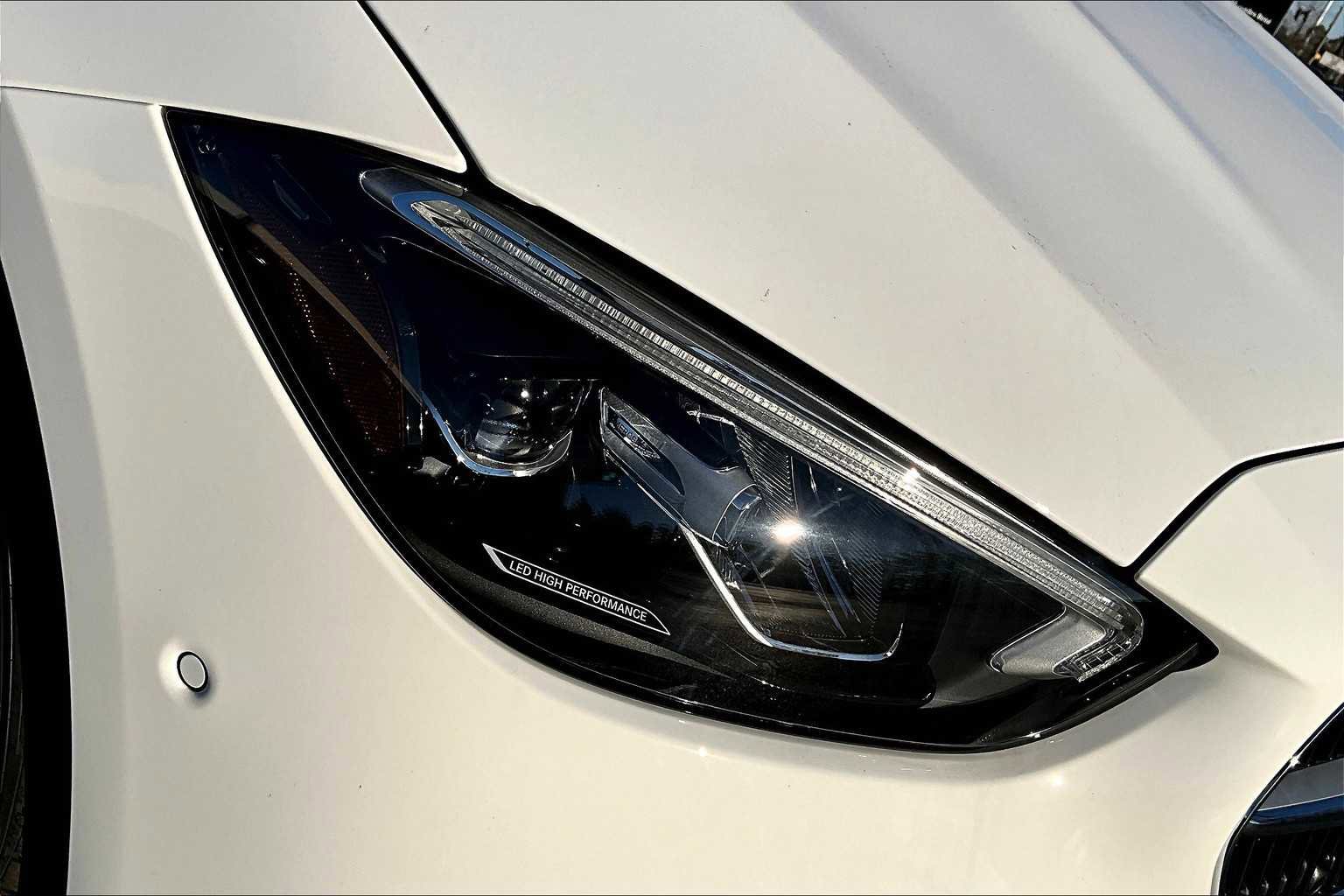 Used 2025 Mercedes-Benz C 300 4MATIC Sedan image 13