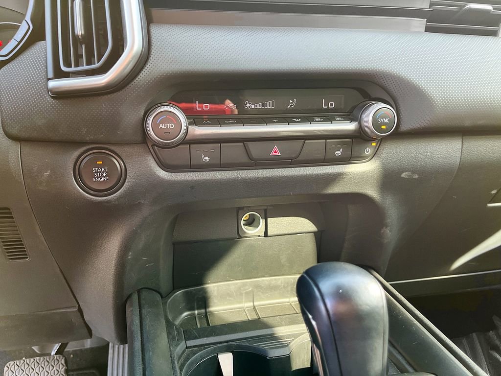 Used 2025 MAZDA CX-50 AWD 2.5 S w/ Weather Package image 21