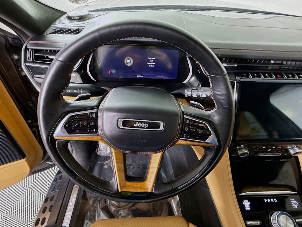 Used 2023 Jeep Grand Cherokee L Summit AWD/4WD image 23
