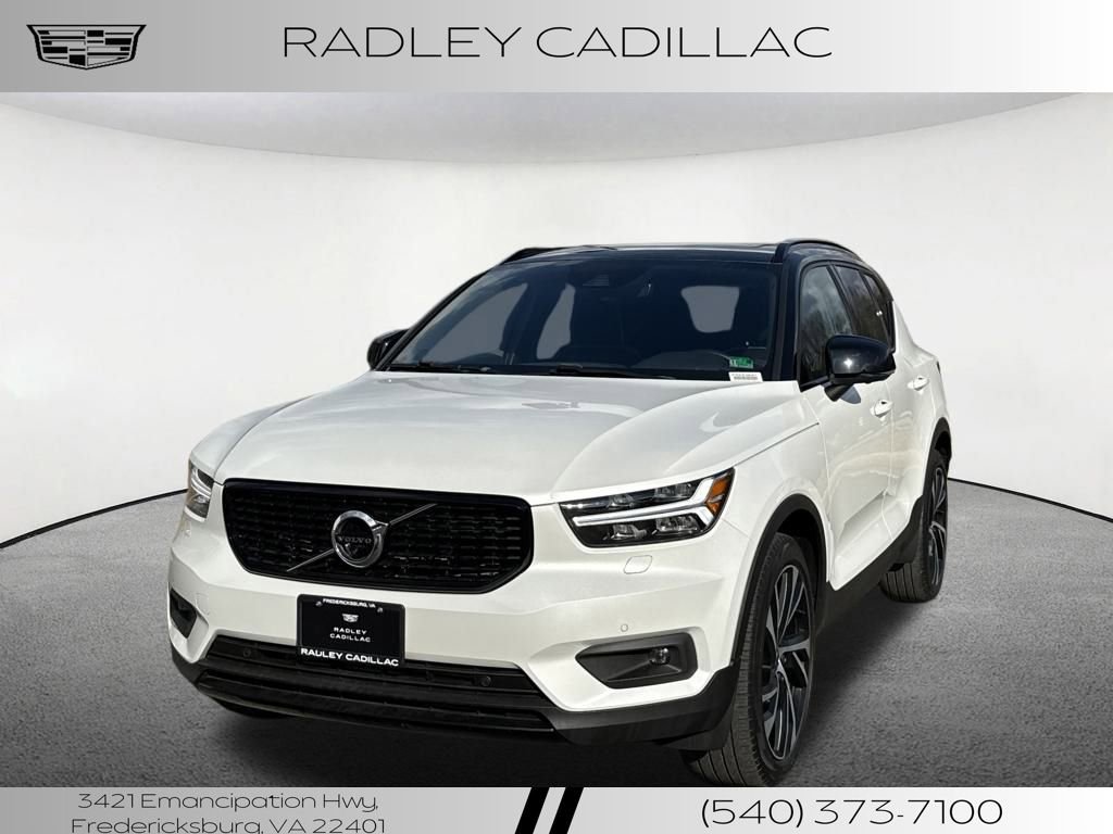 Used 2020 Volvo XC40 T5 R-Design