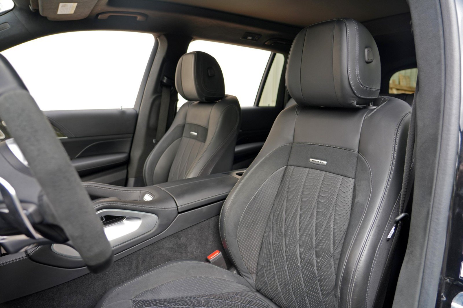 Used 2023 Mercedes-Benz GLS 63 AMG 4MATIC image 53