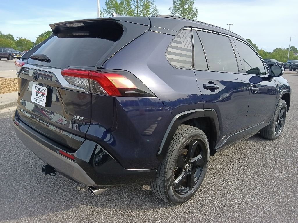 Used 2021 Toyota RAV4 XSE w/ XSE Grade Weather Package AWD/4WD image 3