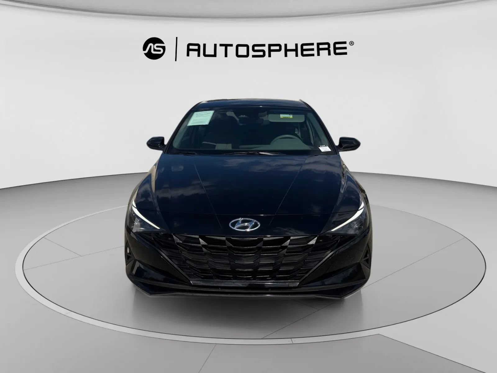 Used 2023 Hyundai Elantra SE w/ Preferred Accessory Package FWD image 2