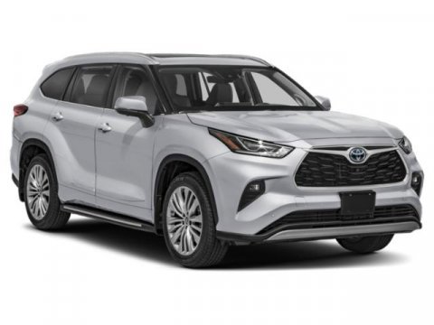 New 2026 Toyota Highlander Platinum image 9