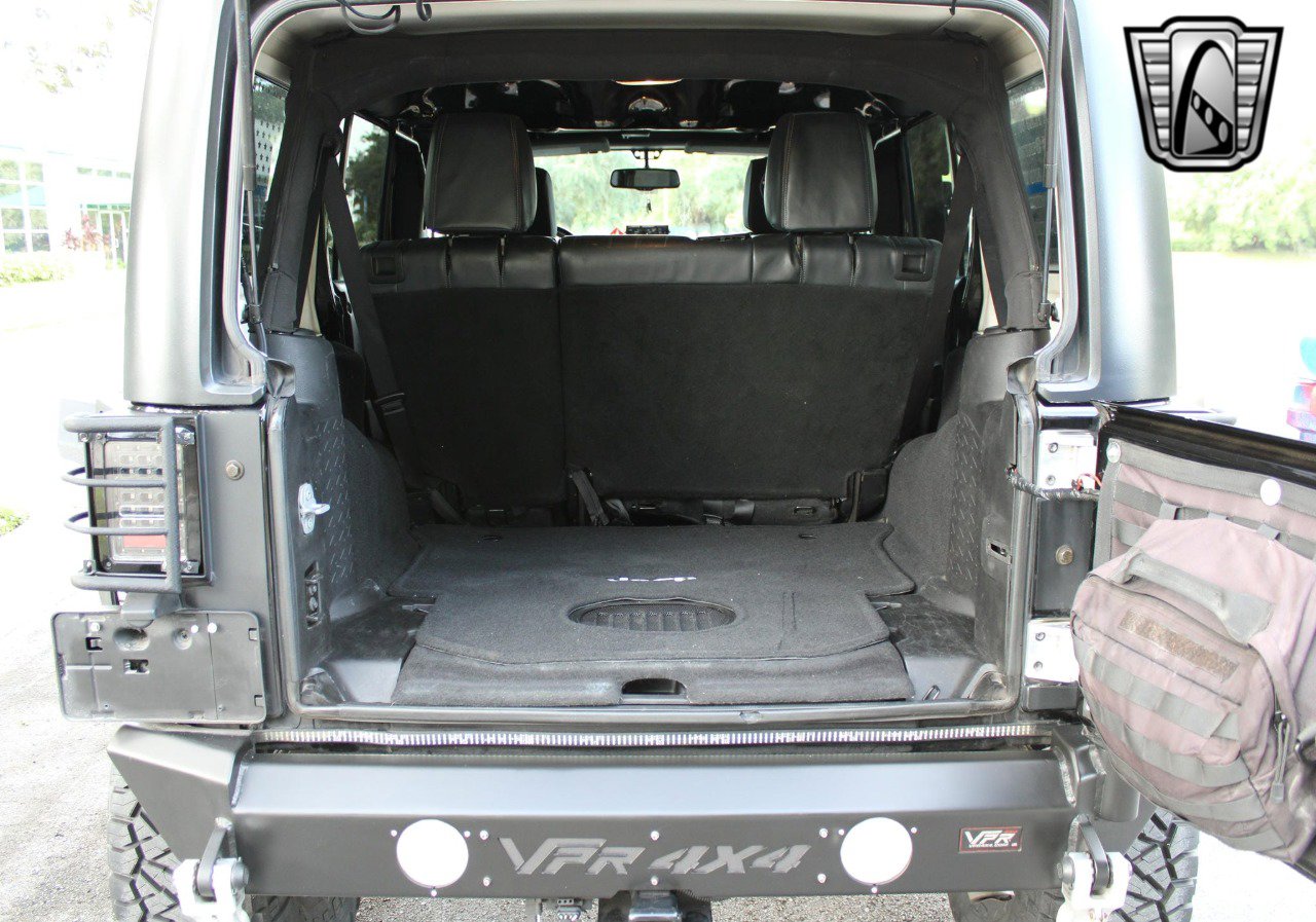 Used 2015 Jeep Wrangler Unlimited Sport w/ Quick Order Package 24S image 27