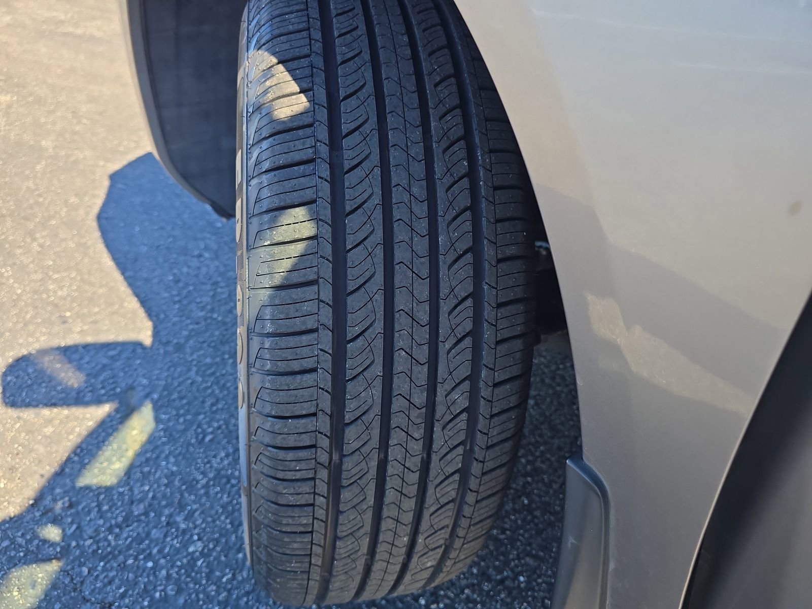 Used 2013 Nissan Rogue SV image 27