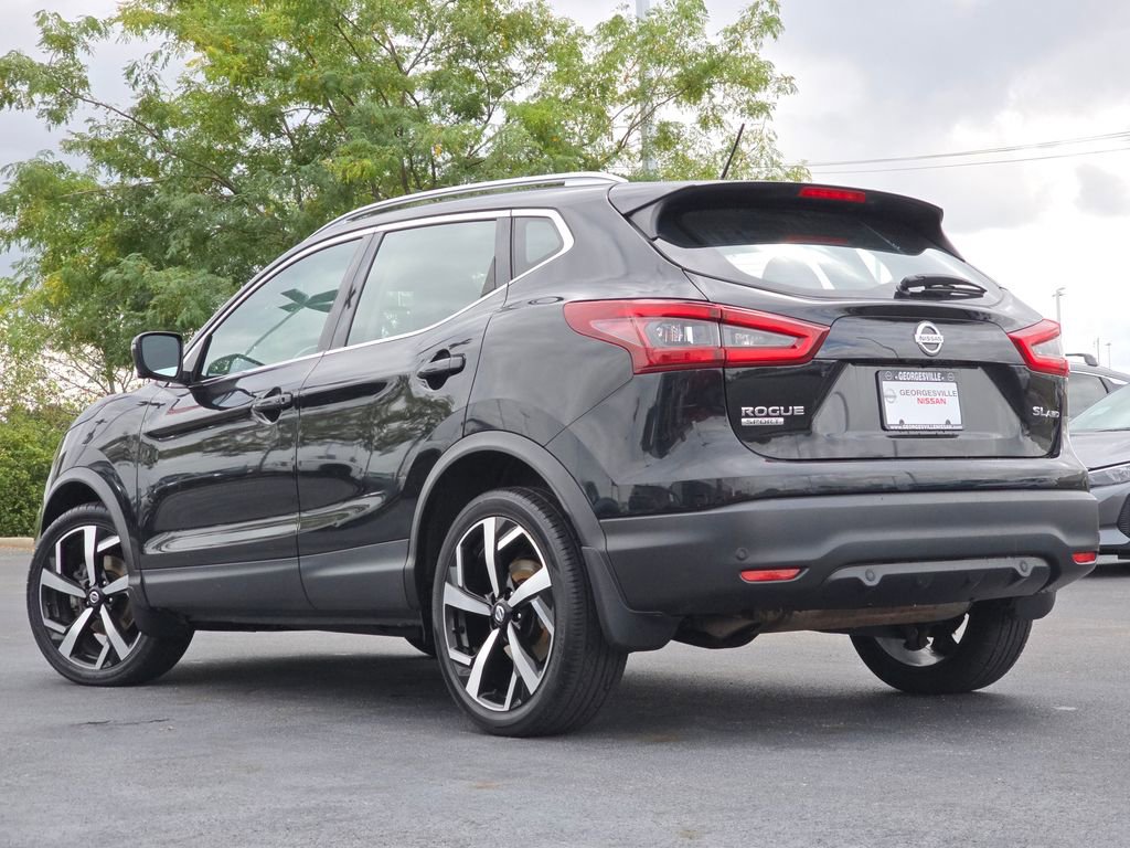Used 2021 Nissan Rogue Sport SL w/ Premium Package image 20