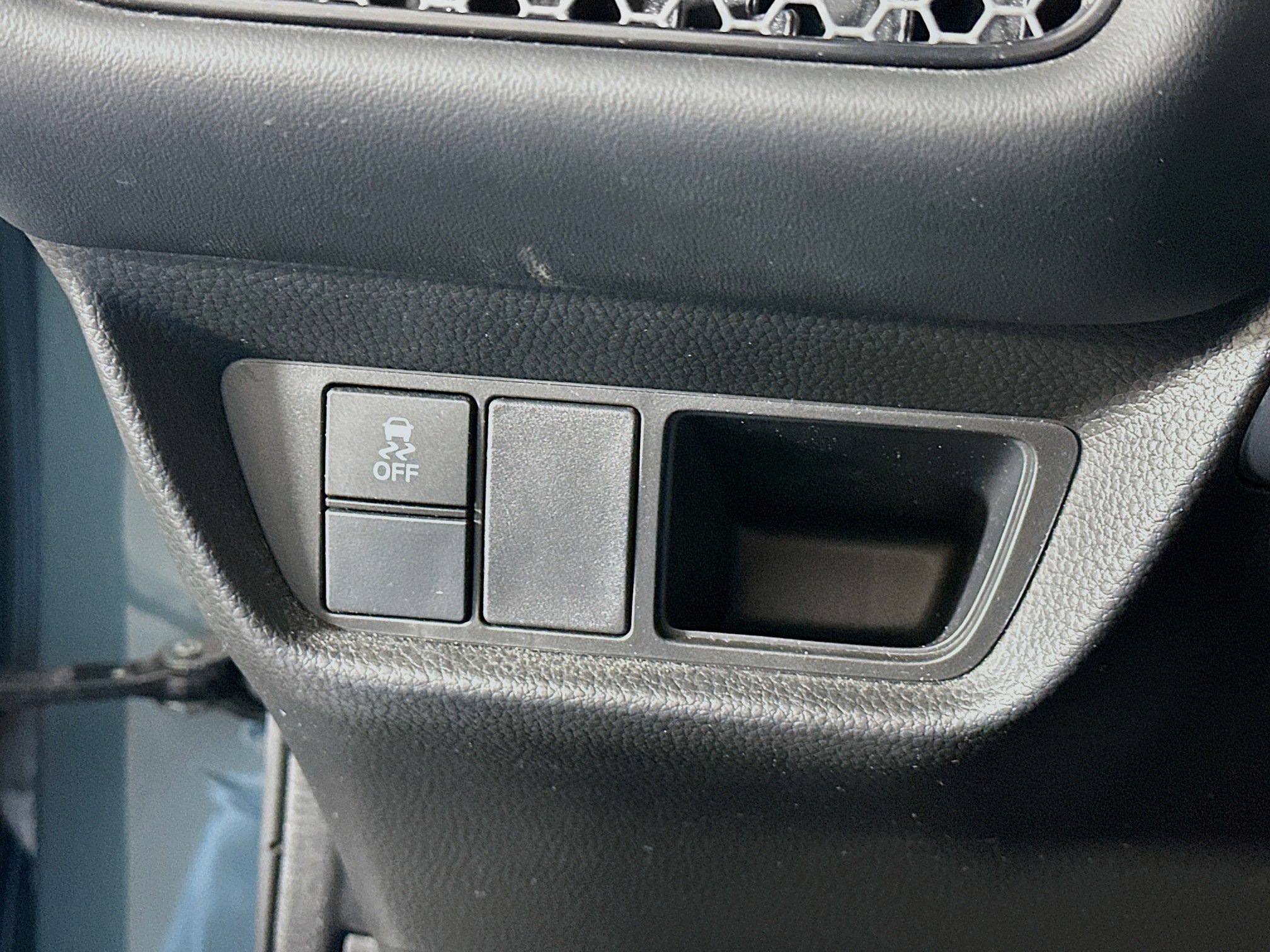 Used 2023 Honda HR-V Sport image 17