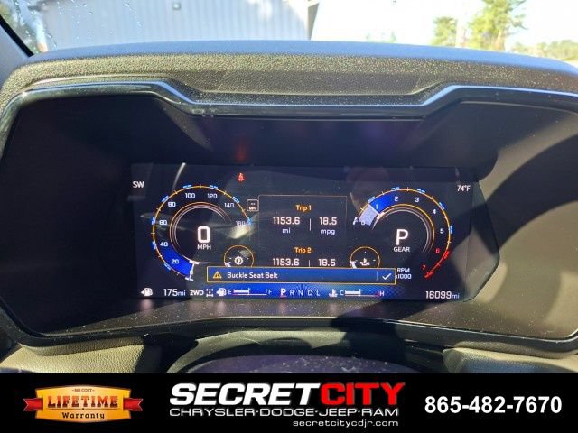Used 2024 Chevrolet Colorado ZR2 AWD/4WD image 18