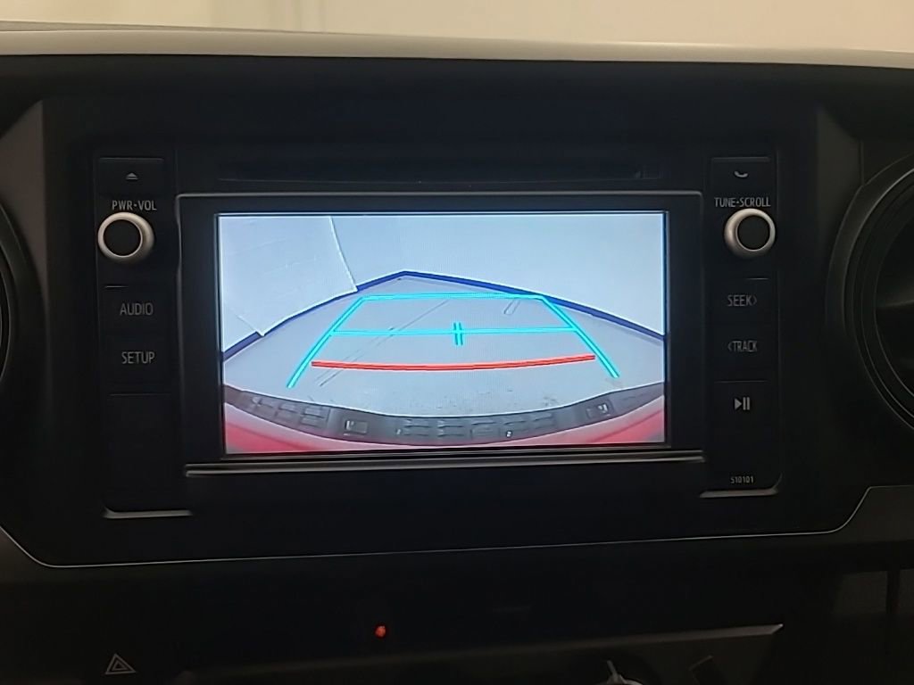 Used 2016 Toyota Tacoma SR image 29