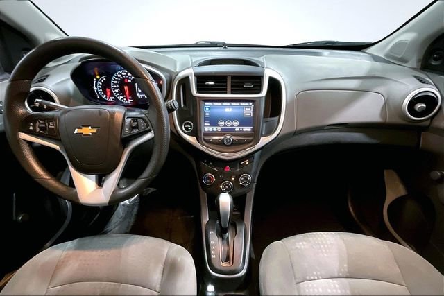 Used 2020 Chevrolet Sonic LT image 16