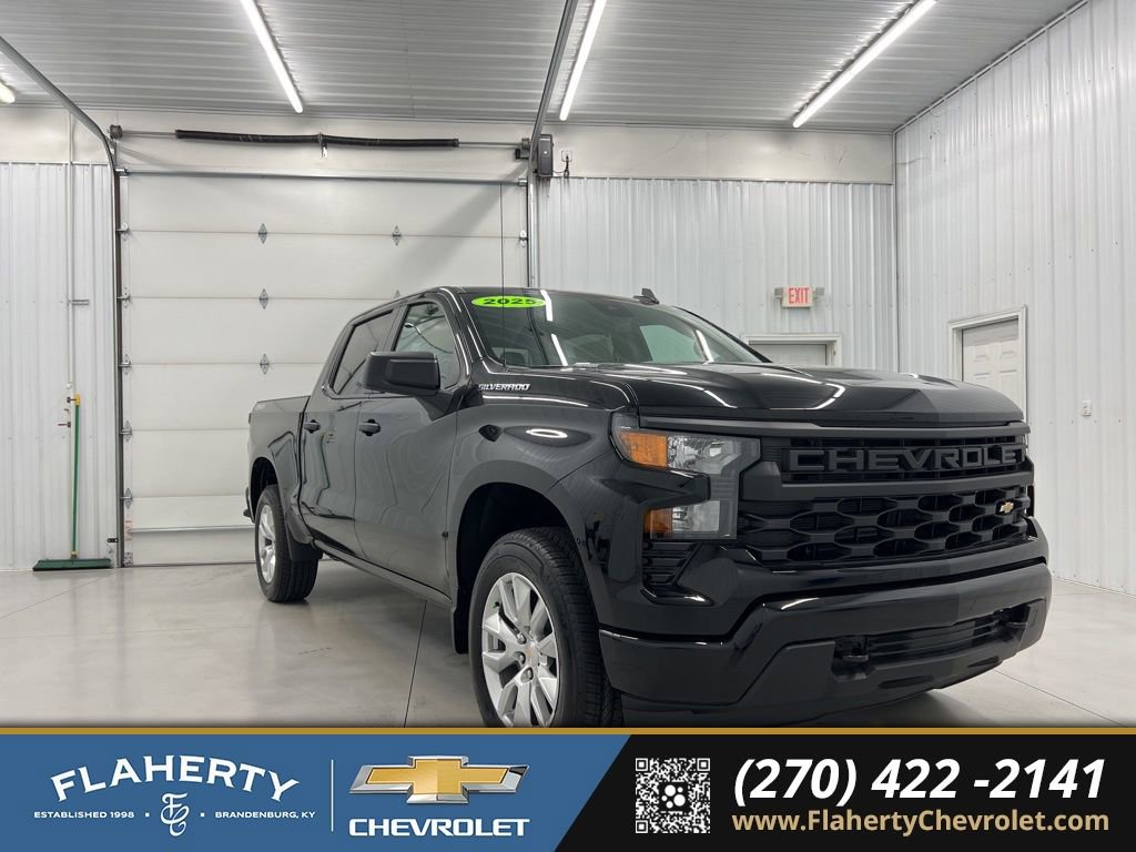 New 2025 Chevrolet Silverado 1500 Custom