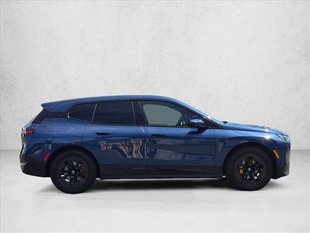 Certified 2024 BMW iX xDrive50 w/ Premium Package AWD/4WD image 4