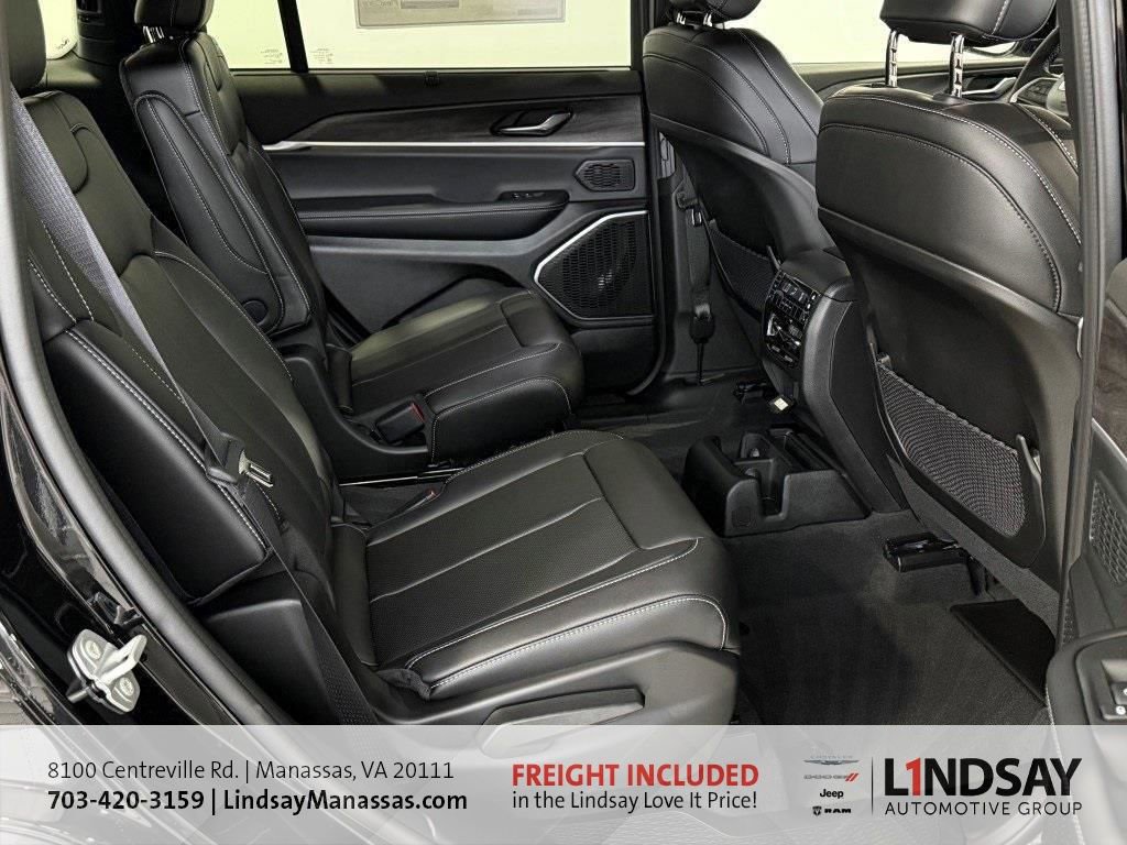 New 2025 Jeep Grand Cherokee L Limited w/ Luxury Tech Group II image 15
