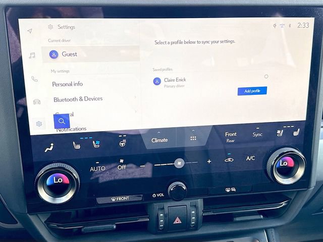 Used 2024 Lexus GX 550 w/ Accessory Package (Z1) AWD/4WD image 30