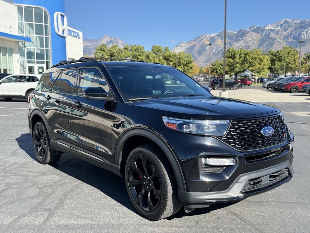 Used 2023 Ford Explorer ST w/ Equipment Group 401A image 5