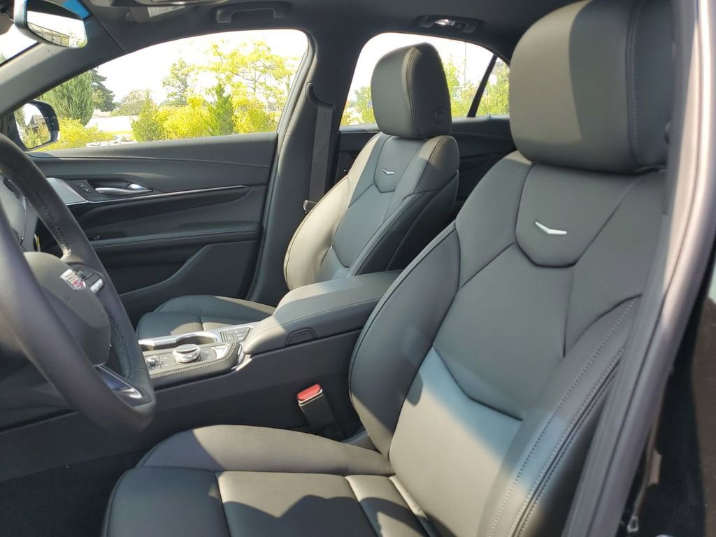 New 2025 Cadillac CT4 Premium Luxury image 21