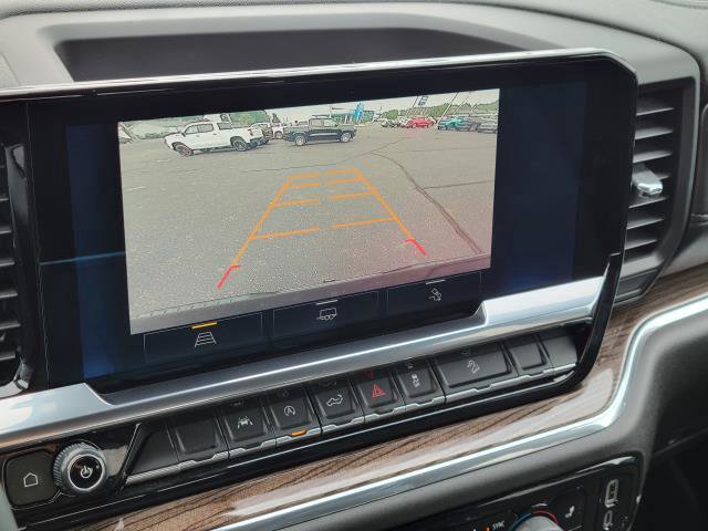 Used 2023 Chevrolet Silverado 1500 RST AWD/4WD image 19