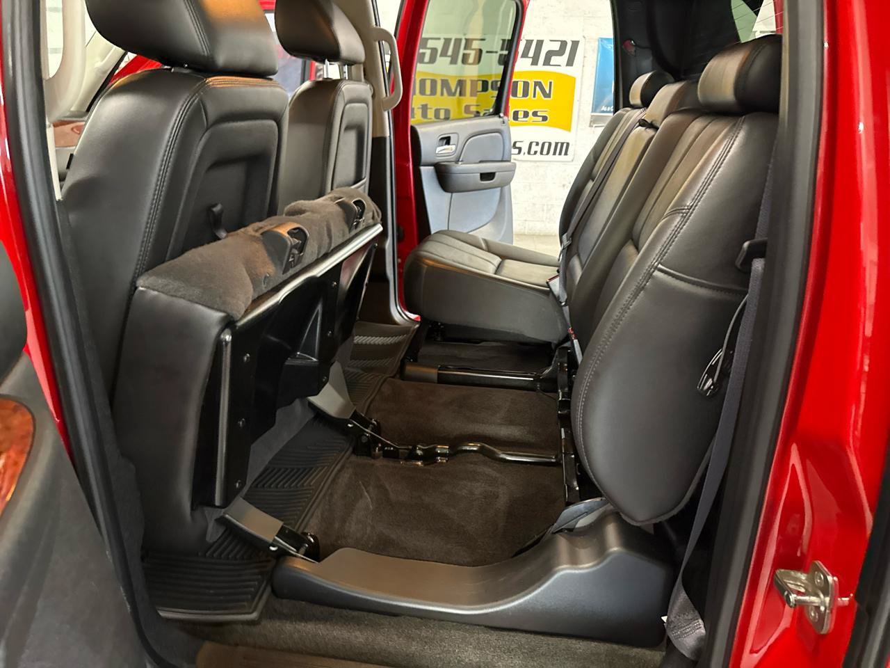Used 2012 Chevrolet Avalanche LT AWD/4WD image 37