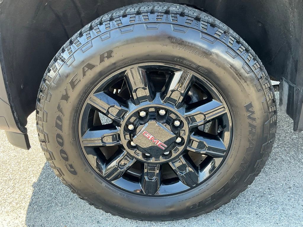 Used 2025 GMC Sierra 2500 AT4 w/ AT4 Premium Plus Package image 25