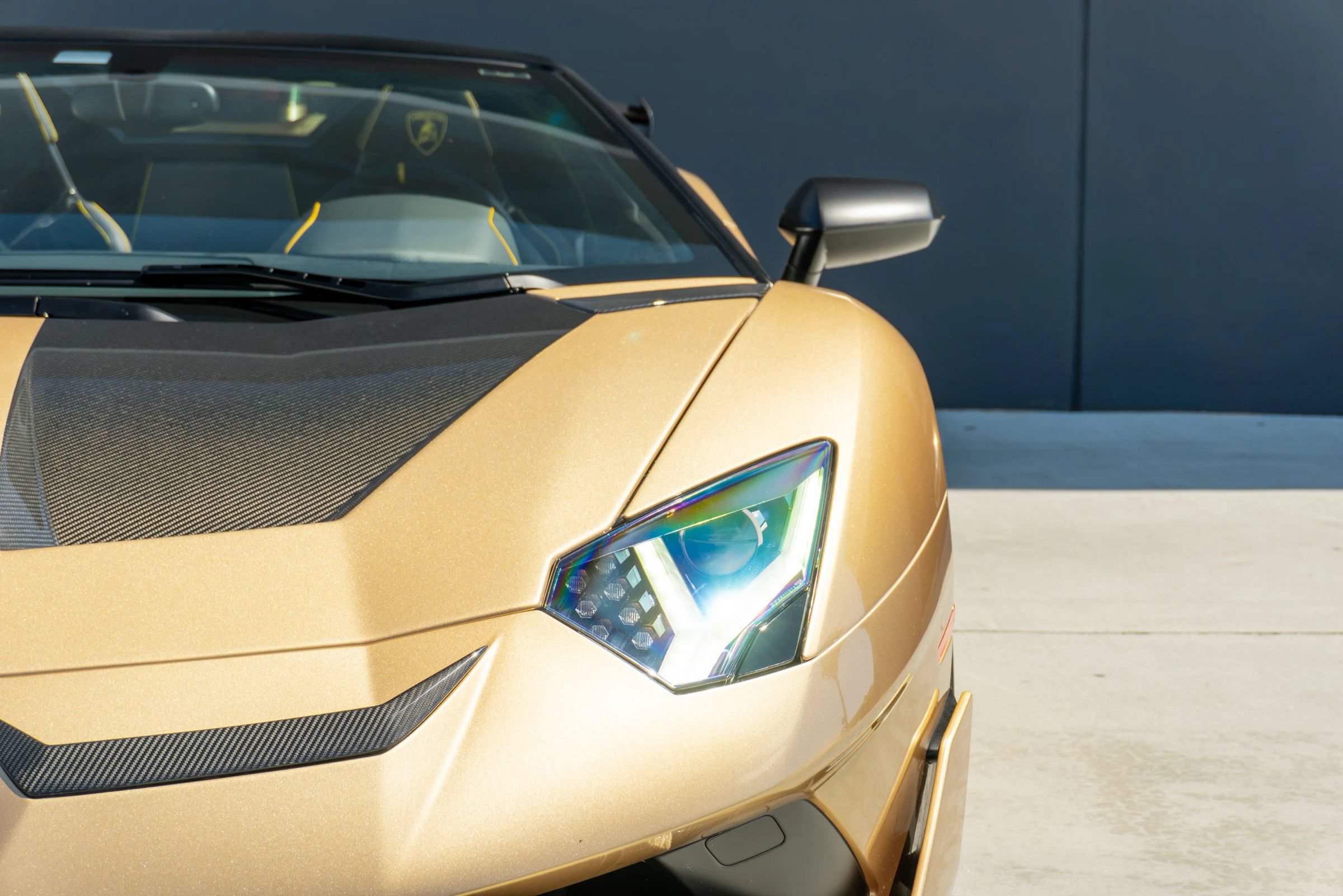 Used 2020 Lamborghini Aventador SVJ AWD/4WD image 32