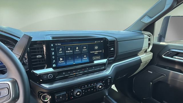 Used 2025 Chevrolet Silverado 2500 LTZ w/ LTZ Plus Package image 21