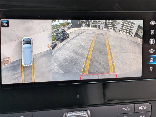 Used 2024 Mercedes-Benz Sprinter 2500 image 13