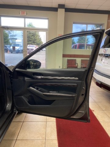 Used 2023 Nissan Altima 2.5 SR FWD image 7
