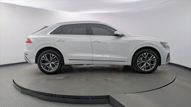 Used 2023 Audi Q8 Premium Plus w/ Premium Plus Package AWD/4WD image 9