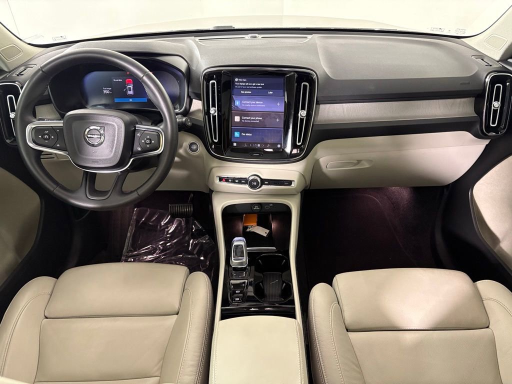 Used 2023 Volvo XC40 B5 Plus w/ Protection Package AWD/4WD image 33