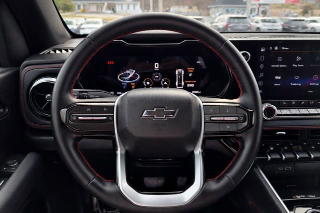 Used 2025 Chevrolet Colorado Z71 image 29